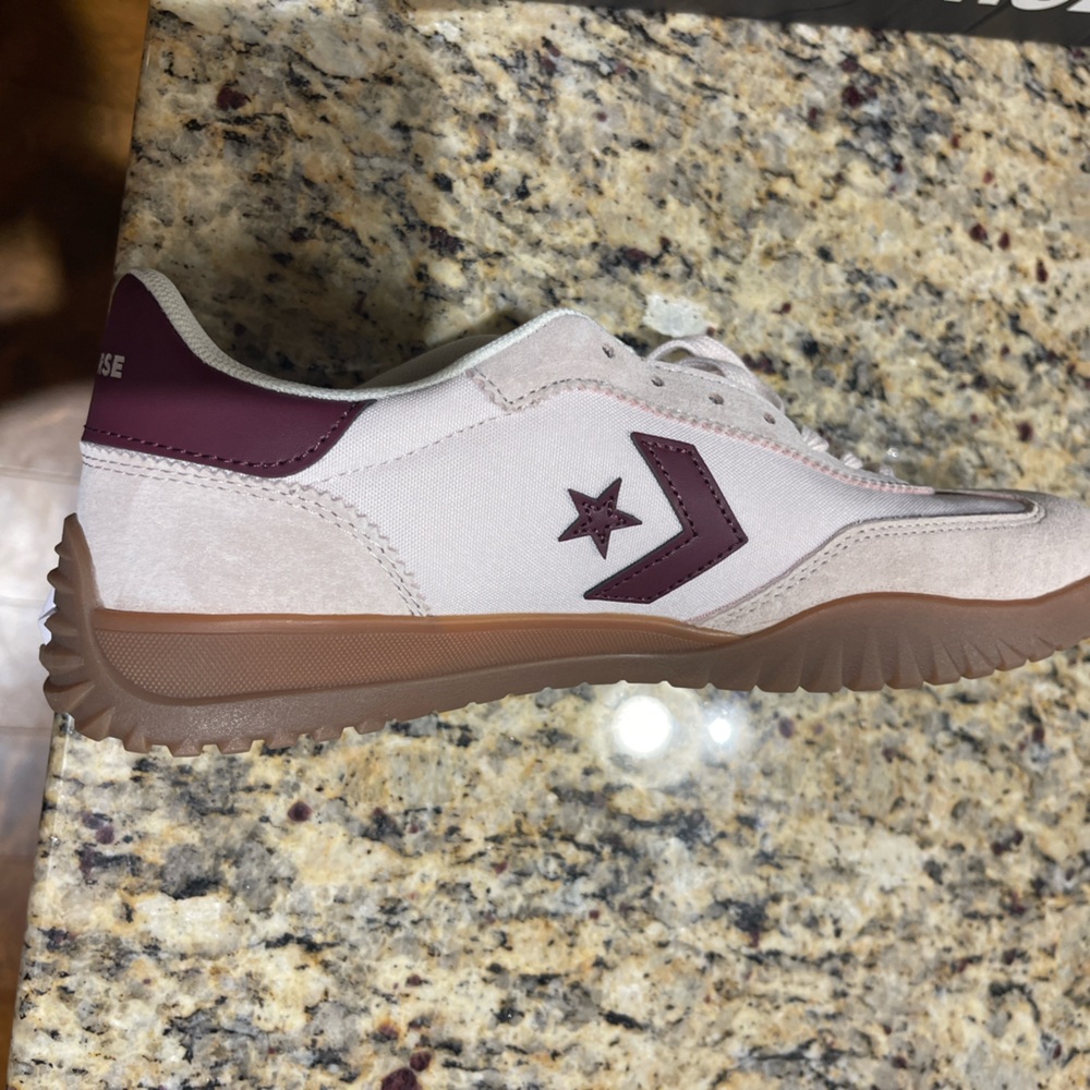 Converse Women's Sneakers in Cream and Burgundy